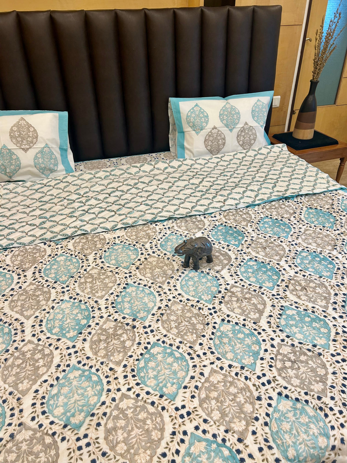 SHADES OF JAIPUR HANBLOCK PRINT PURE MULMUL COTTON QUILT