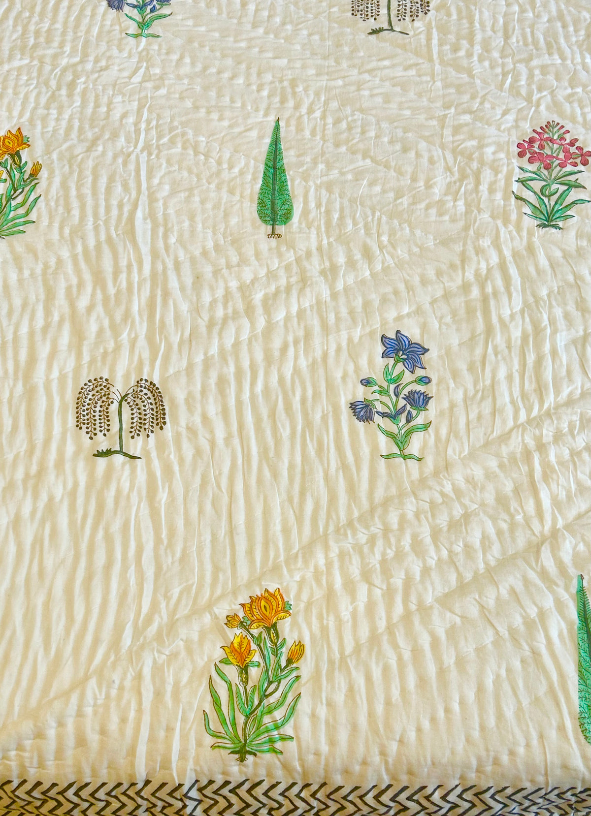 RAINBOW SPIRIT- HANDBLOCK PRINT PURE MULMUL COTTON QUILT
