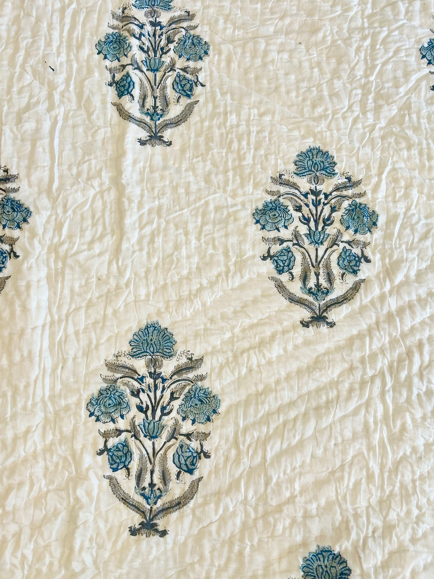HANDBLOCK PRINT PURE MULMUL COTTON QUILT