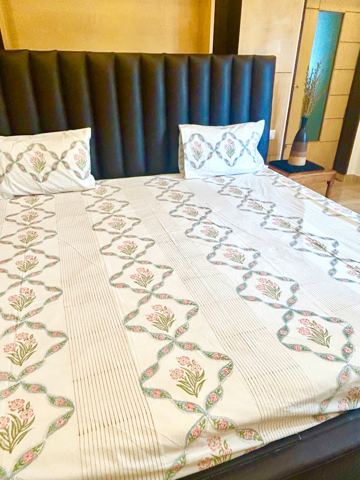 Flowers of love- Handblock Printed Bedsheet